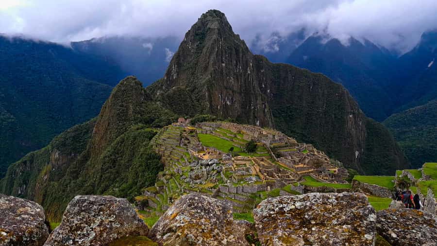 From Cusco: 1-day Machu Picchu Tour by Train - The guided citadel visit: what you get in about 2 hours