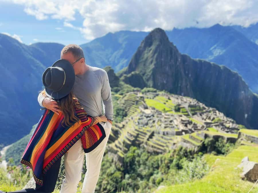 From Cusco: 1-day Machu Picchu Tour by Train - Cusco to Ollantaytambo (or Poroy): the Andean ride before the big moment