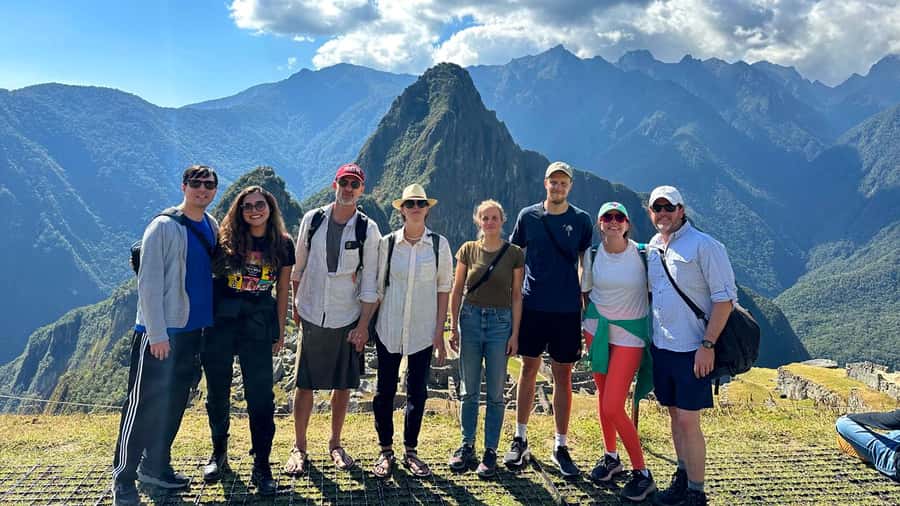 From Cusco: 2-Day Trip to the Sacred Valley and Machu Picchu - Machu Picchu with a guide: more than walls and stairways