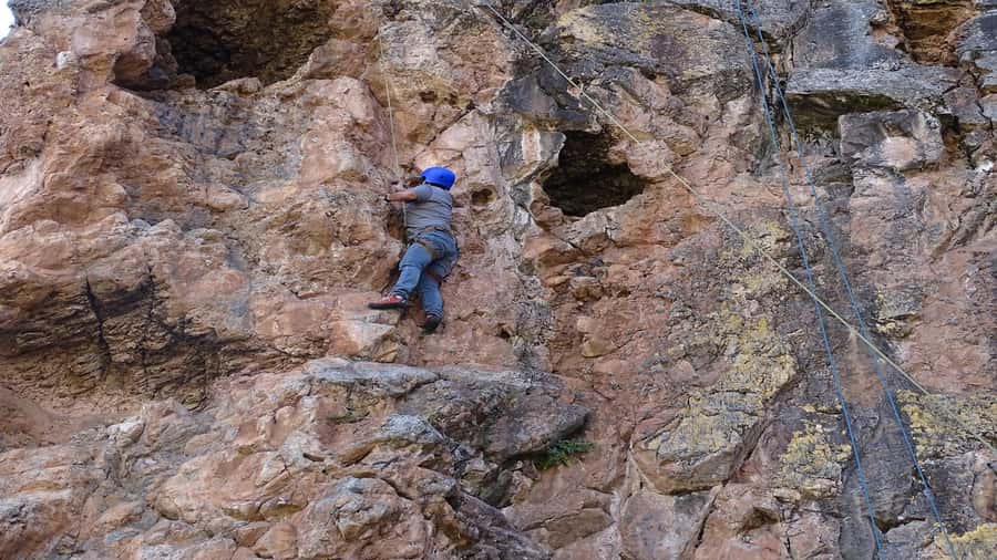 From Cusco: Balcony of the Devil Rock Climbing - What to bring (and what to watch out for at 3,750 m)