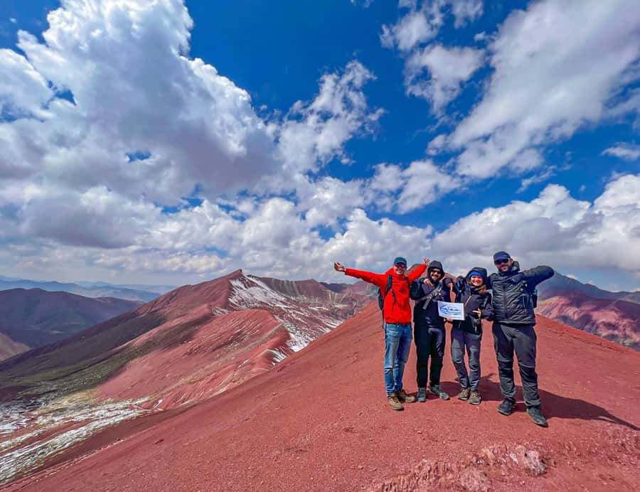 From Cusco: Full Day Rainbow Mountain + Red Valley | PRIVATE - Private logistics: choosing your pickup time from Cusco