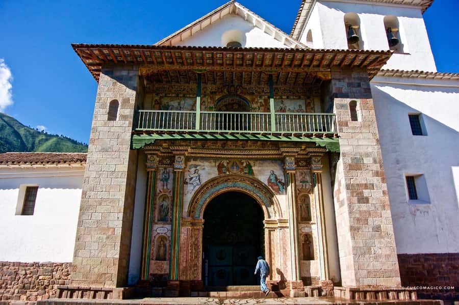 From Cusco: Full-Day Touristic Bus to Puno with Guided Tours - Andahuaylillas: the Sistine Chapel of the Andes, minus the waiting line