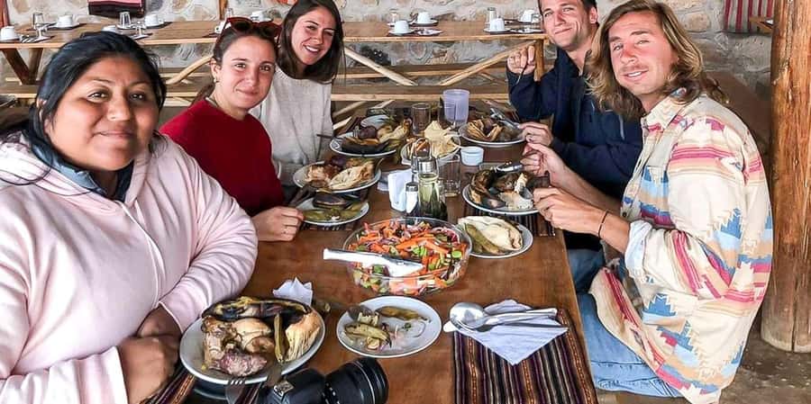 From Cusco: Humantay Lake with Breakfast and Lunch Buffet - Heading Back Down to Soraypampa and the Return to Mollepata