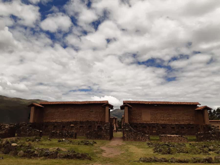From Cusco: Lake Titicaca with a visit to Uros and Taquile - Taquile island walk and lunch of fresh fish and quinoa cream