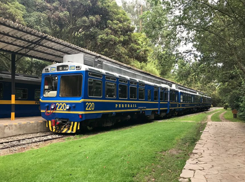 From Cusco: Machu Picchu Private Day Trip on Panoramic Train - Return journey to Cusco: Andean music and the feeling of a finished loop