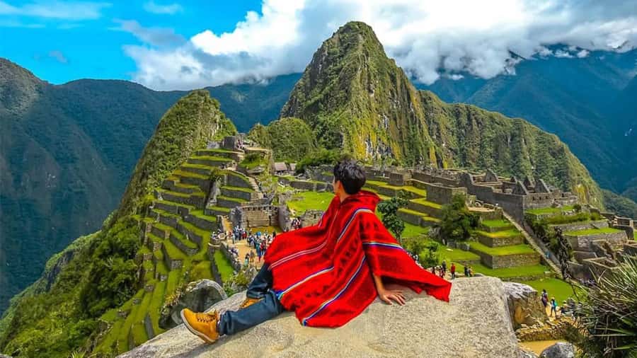 From Cusco: Machu Picchu Tour with Hiking Ticket - The Machu Picchu Mountain climb: 2 kilometers, serious payoff