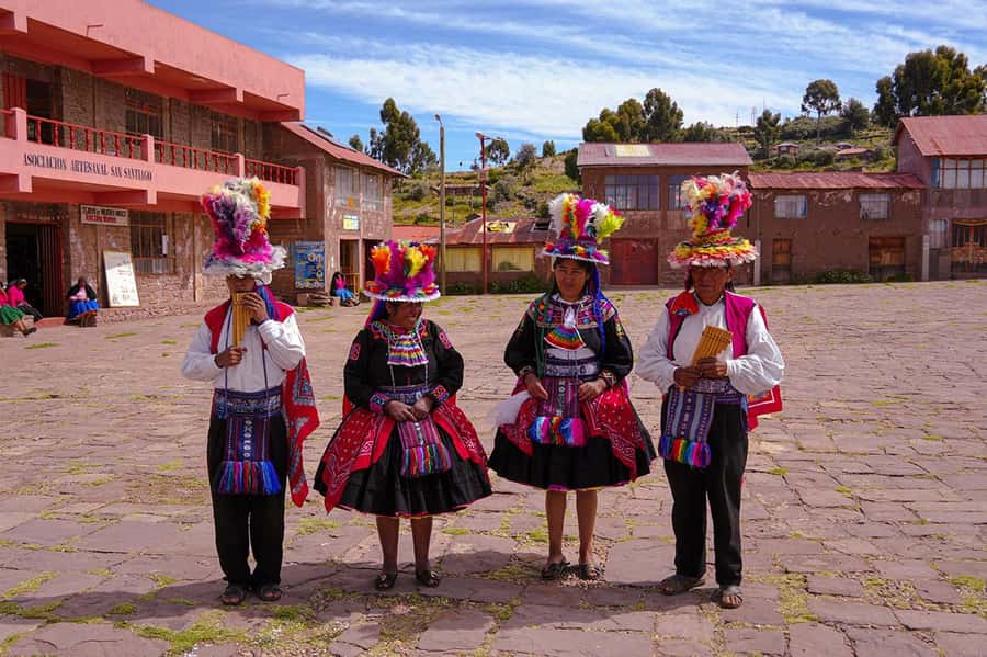 From Cusco: Titicaca Lake - Full day tour with sleeper bus - Uros floating islands: totora reeds, guided storytelling, and where to set boundaries
