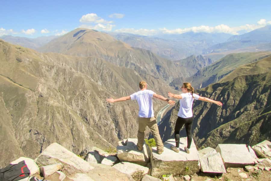 Full-Day Condor Viewpoint & Inca Sites Tour - Limatambo lunch: fuel before the higher Andes