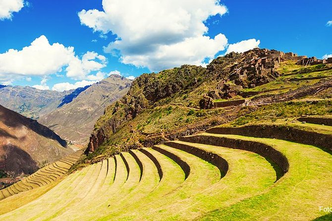 Full-Day Excursion to Sacred Valley, Pisac and Ollantaytambo from Cusco - Salinas de Maras salt mines: pay the fee and plan your photos