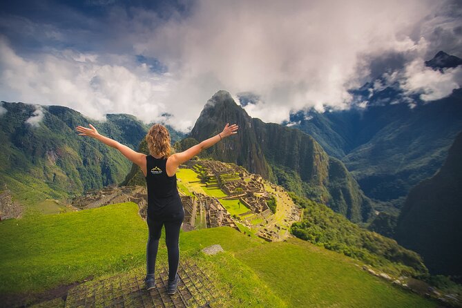 Inca Jungle 4-Day Tour: Full Adventure to Machu Picchu Included - Day 4: The 4:30am Machu Picchu Sunrise Hike and Guided Walk