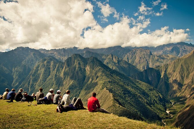Inca Trail 4 Day Adventure to Machu Picchu with Panoramic Train - Key things you’ll notice right away