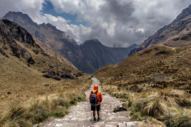 Inca Trail 4 Day Adventure to Machu Picchu with Panoramic Train - Day 3: Inca Flat views, Phuyupatamarca at Town in the Clouds