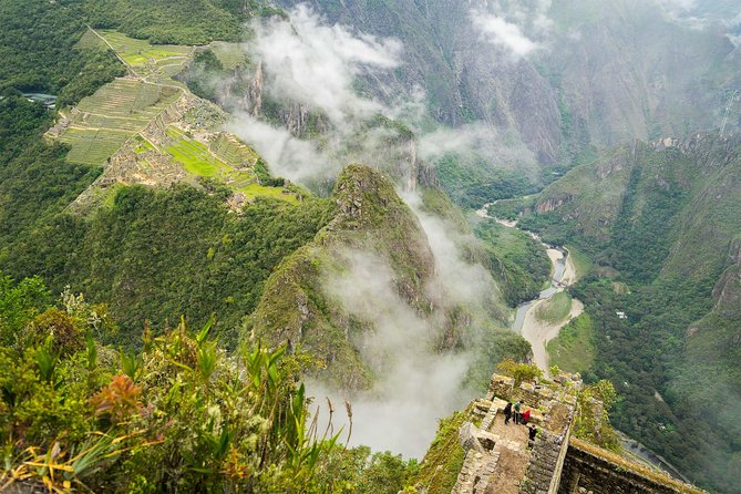 Inca Trail Trek to Machu Picchu - 2 Days (Small Group or Private) - Huayna Picchu and Machu Picchu Mountain: Worth It, If You Train a Little