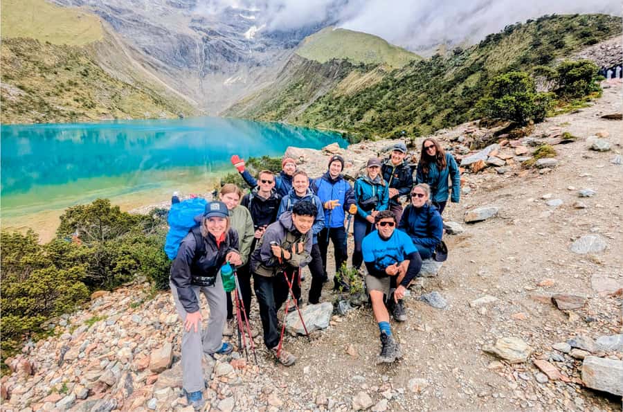 Machu Picchu: 5-Day Salkantay Trek with Panoramic Train - Humantay Lake and Salkantay Glamping: Day 1’s turquoise start (and starry finish)
