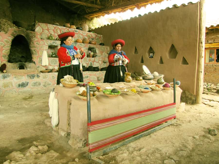 Machu Picchu: Chinchero, Maras, Moray & Machu Picchu 2 days - Machu Picchu: guided highlights, then your own pace