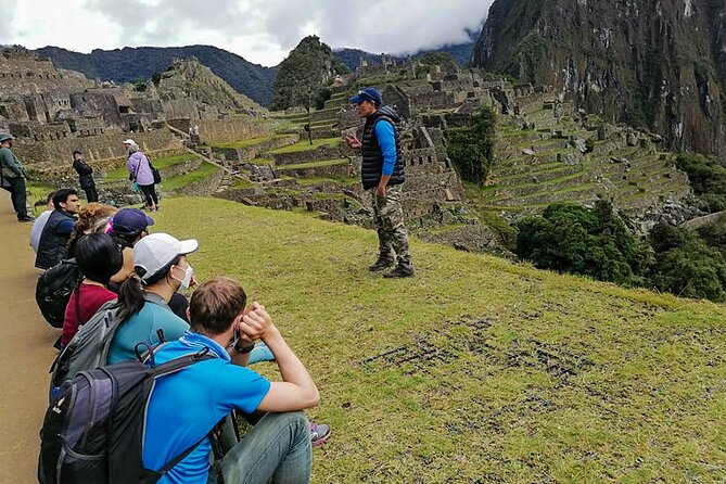 Machu Picchu full day trip from Cusco - Aguas Calientes free time: Eat, walk, and reset before the ascent