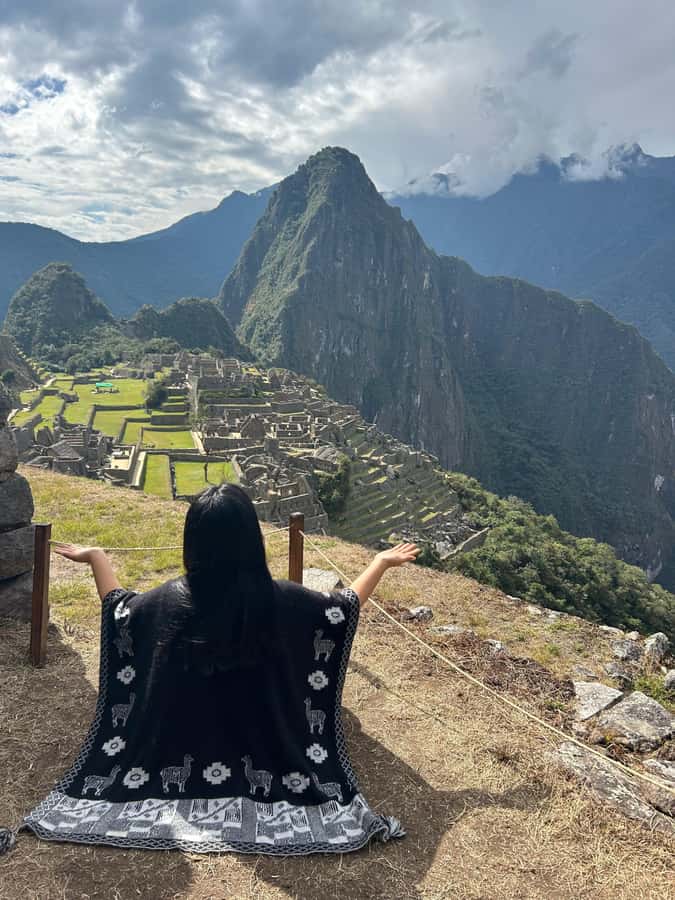 Machu Picchu: Private Tour Guide Service for up to 15 people - What to Bring (Because Weather Loves Tricks)