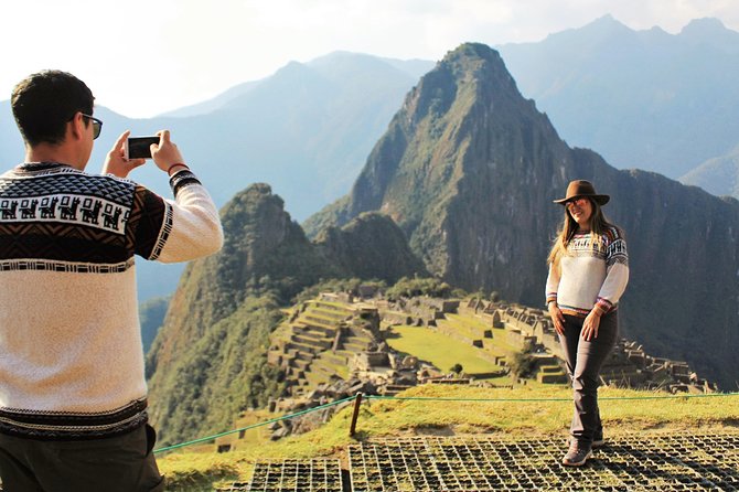 Machupicchu Full Day In Private Service - Inside Machu Picchu: A Private 2-Hour Guided Walk