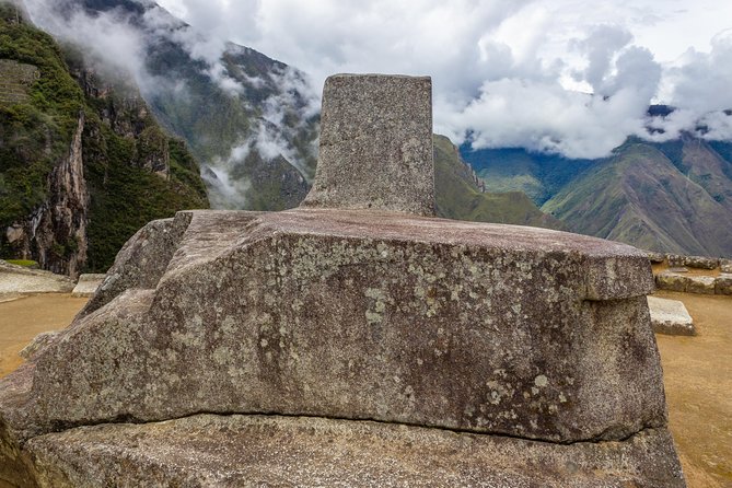 MachuPicchu Private Full Day Tour by Vistadome train from Cusco - Lunch in Aguas Calientes: included, but quality can vary
