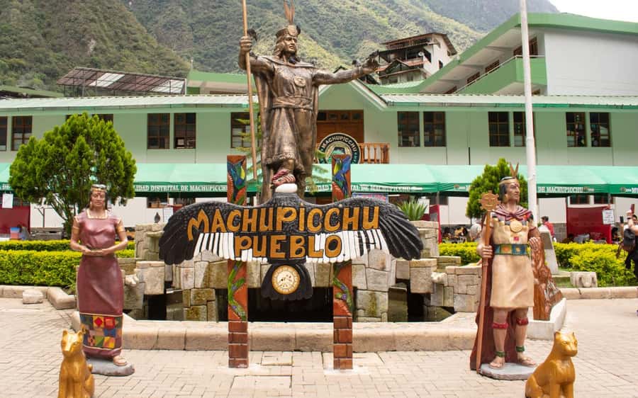 Machupicchu tour by tourist train in 2 days - Key highlights at a glance
