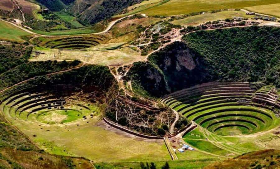 Maras Moray Sacred Valley Tour from Cusco - Salineras Salt Mines: Evaporation Ponds Against the Andes