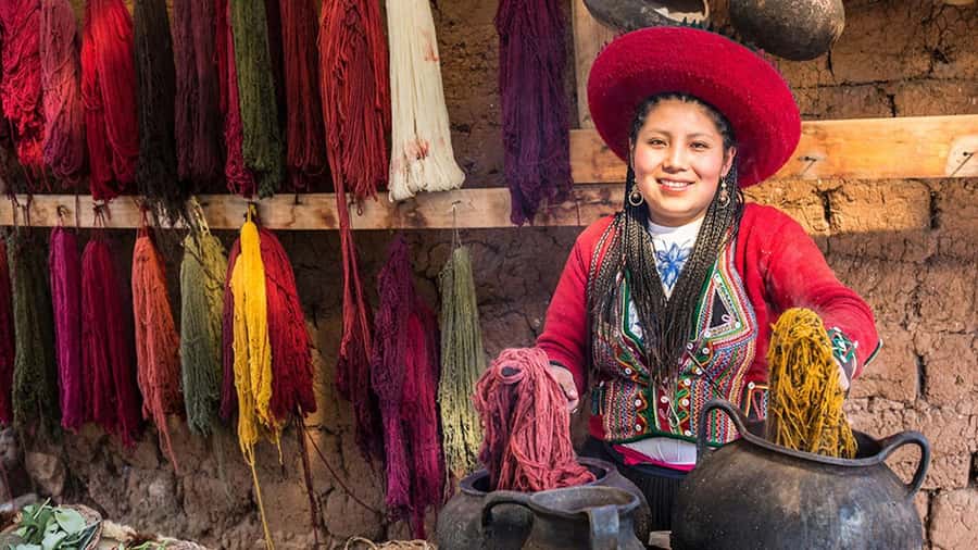 Maras Moray - Morning Pickup to Chinchero: Why This Textile Stop Isn’t Just a Quick Shop