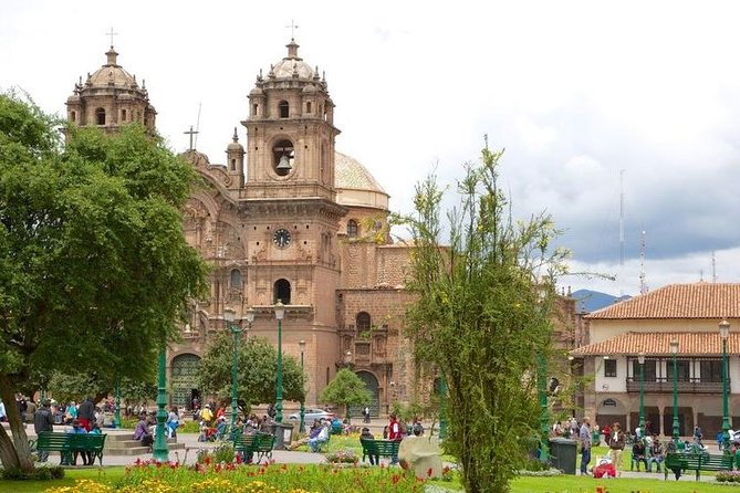 Open Bus Cusco City Tour - Inca Fortress Viewpoint From the Bus: Photos Without the Big Climb
