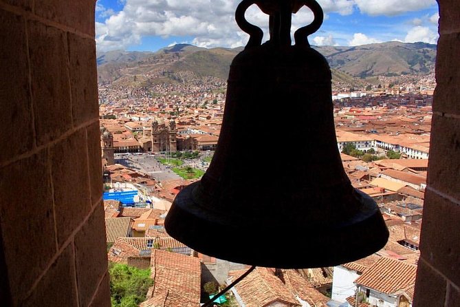 Open Bus Cusco City Tour - The Bus Experience: Upstairs Views, Rain, and the Cold Reality