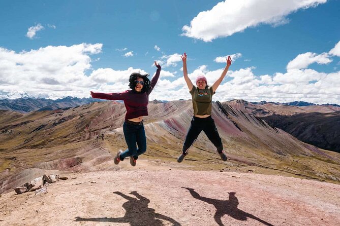 Palccoyo Rainbow Mountain Full Day Tour - The hike to the peak: what you’ll actually do at Palccoyo
