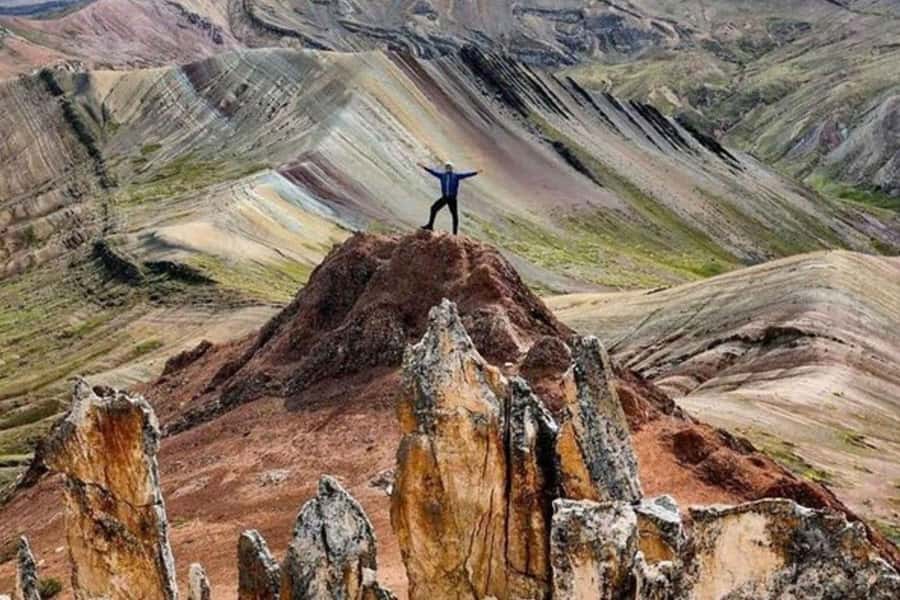 Palcoyo mountain hiking + stone forests - Guide and group size: easier pacing at altitude