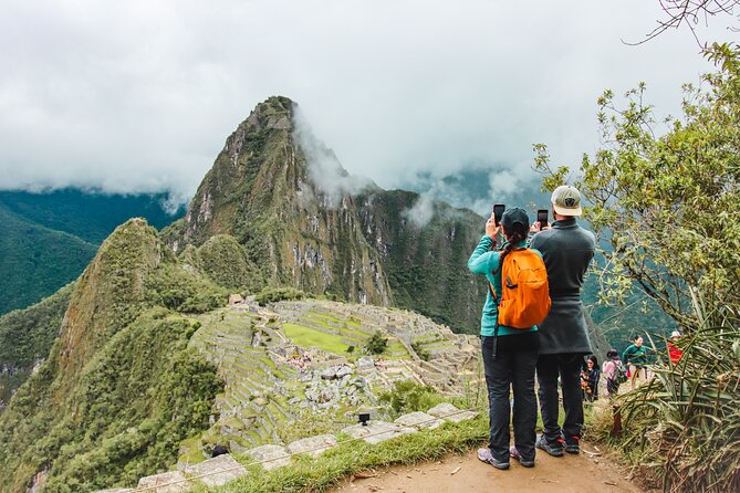 Private Machu Picchu Day Tour by Panoramic Train - Ollantaytambo to Aguas Calientes by panoramic train