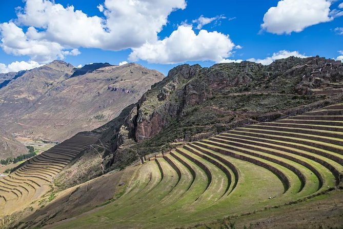 Private Ollantaytambo, Pisac Ruins Tour with Farm Visit, Gourmet Picnic Lunch - Ollantaytambo Terraces: Pachacutec’s Town With Aqueduct Views