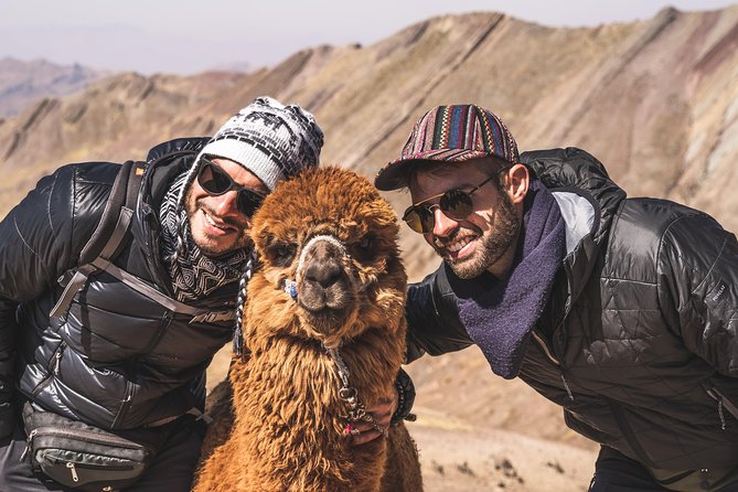 Private Palccoyo Rainbow Hike Without the Crowds - What Small-Group Pickup and Modified Transport Actually Do for You