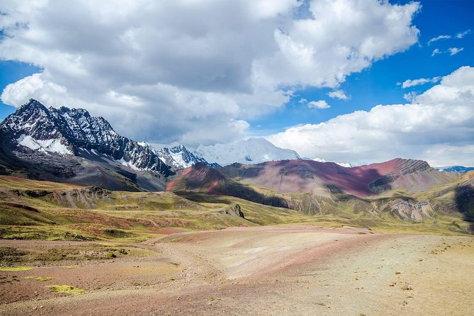 Private Rainbow Mountain Full Day Tour - The early morning drive: Cusco to Cusipata, then breakfast