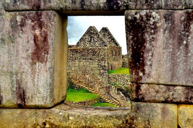 Private Tour: 2-Day Exploration of the Sacred Valley and Machu Picchu - Your Aguas Calientes night: Golden Sunrise expectations and real-world comfort