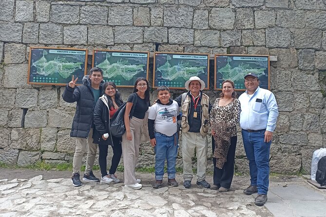 Private Tour Guide in Machupicchu from Aguas Calientes. - Meeting point and on-the-day flow (what your morning will feel like)