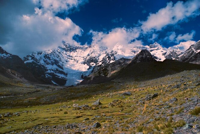Rainbow Mountain and Red Valley Hike – 2 Days / 1 Night - Key things to know before you go