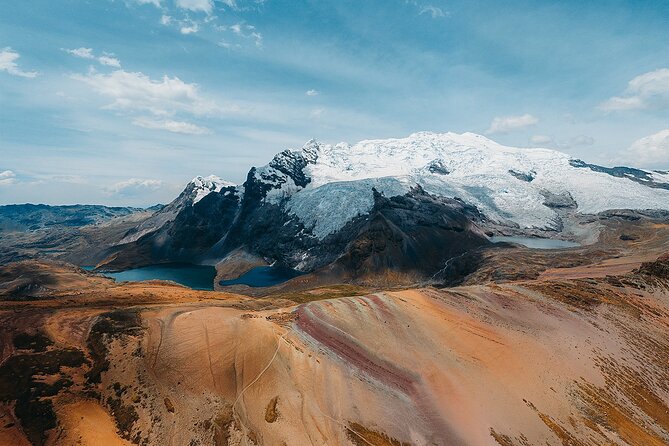 Rainbow Mountain and Red Valley Hike – 2 Days / 1 Night - What to expect from the guide and the pace