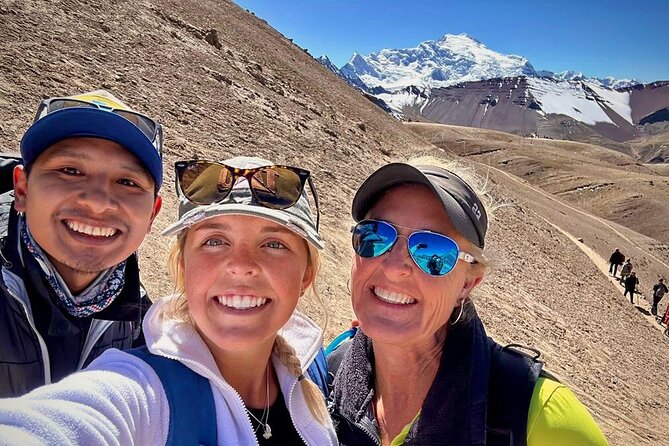 Rainbow Mountain Beat-the-Crowd: 7 AM Departure (Small groups) - Cusco at 4:30 AM: the real reason this tour works