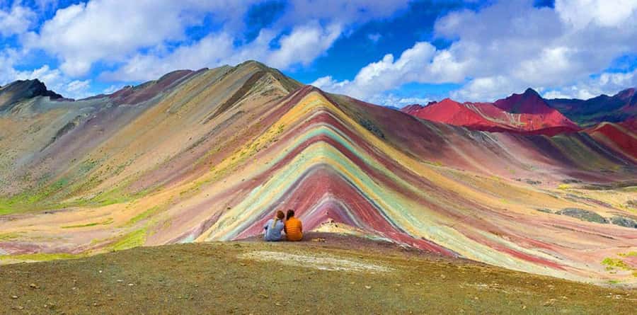 Rainbow mountain horseback riding tour + Buffet Lunch - The horse arrangement: help up, not a free pass