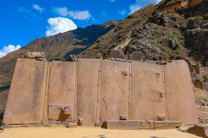 Sacred Valley Full-Day Private Tour from Urubamba & Ollantaytambo - Moray: the circular terraces and the idea of an agricultural laboratory