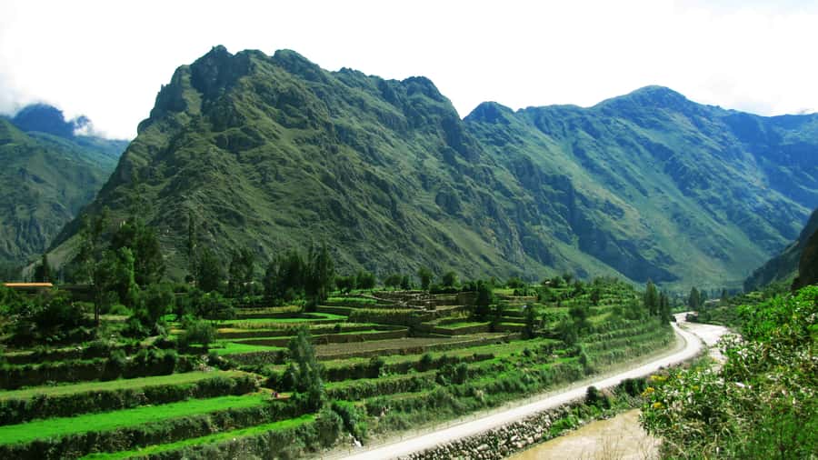 Sacred Valley & Machu Picchu by Train: 2-Day, 1-Night Tour - Key Highlights You’ll Actually Feel on the Ground