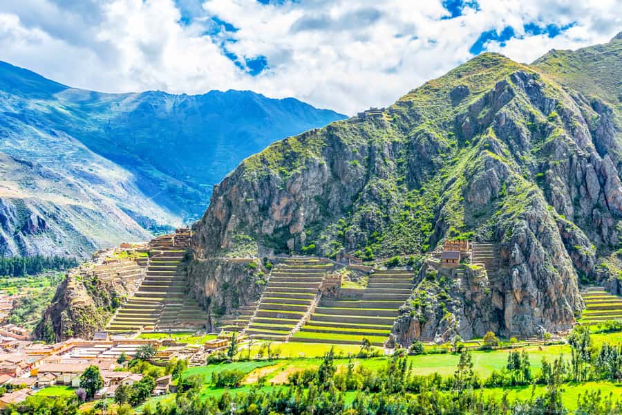 Sacred Valley: Ollantaytambo, Chinchero And Yucay With Lunch - Chinchero: Inca inheritance plus colorful markets
