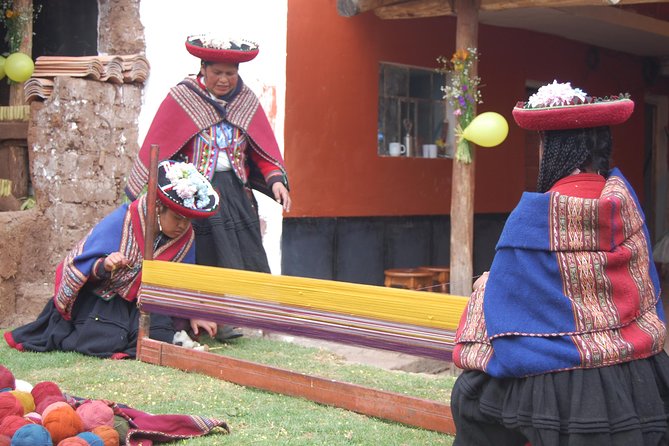 Sacred Valley Private Tour: Chinchero, Ollantaytambo and Pisaq - Ollantaytambo Archaeological Park and the Real Village Feeling