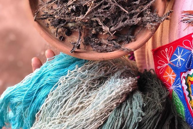 Sacred Valley Textile Workshop – Dyeing & Weaving in Cusco - What you actually take home: your textile plus dyed yarn