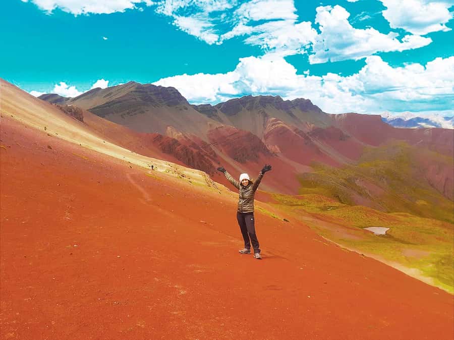 Tour de un día a la Montaña del Arco Iris y el Valle Rojo - Price and Value: What $28 Covers (and What Costs Extra)