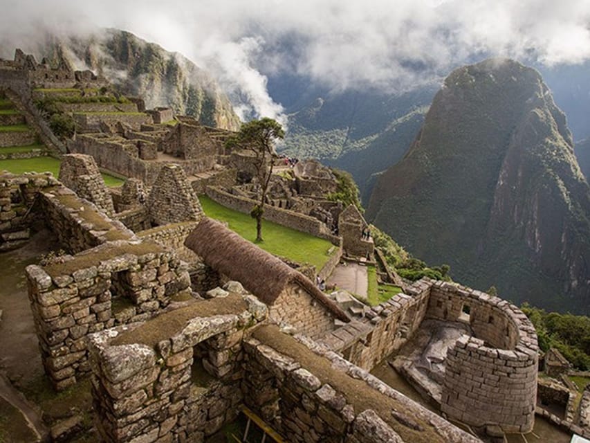 TOUR TO MACHU PICCHU FULL DAY BY TRAIN – The Best Adventure - Back to Aguas Calientes: free time that’s actually useful