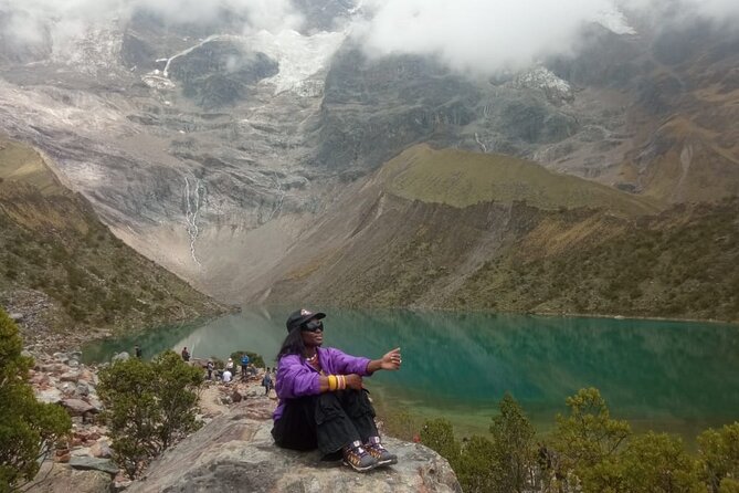 Tour to the HUMANTAY LAGOON from CUSCO - What to pack for a cold, active, high-altitude morning